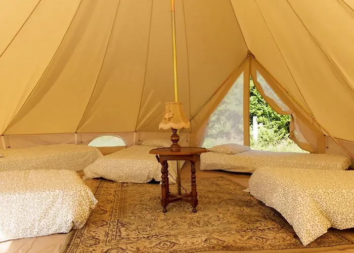 Aparra Surfcamp Campsite *